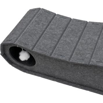 Moderne katten tunnelmand met speeltje voor actief spel