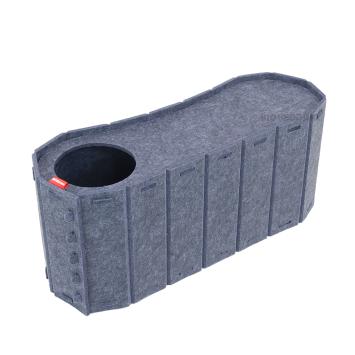 Kat speelt in tunnelvormige kattenmand donkergrijs