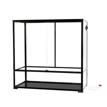 Paludarium met kabeldoorvoer